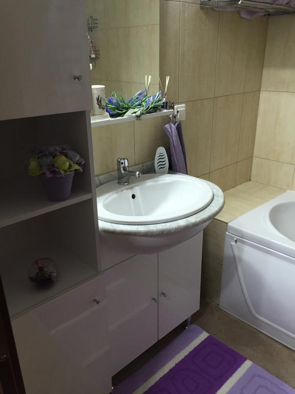 Hugo Apartament